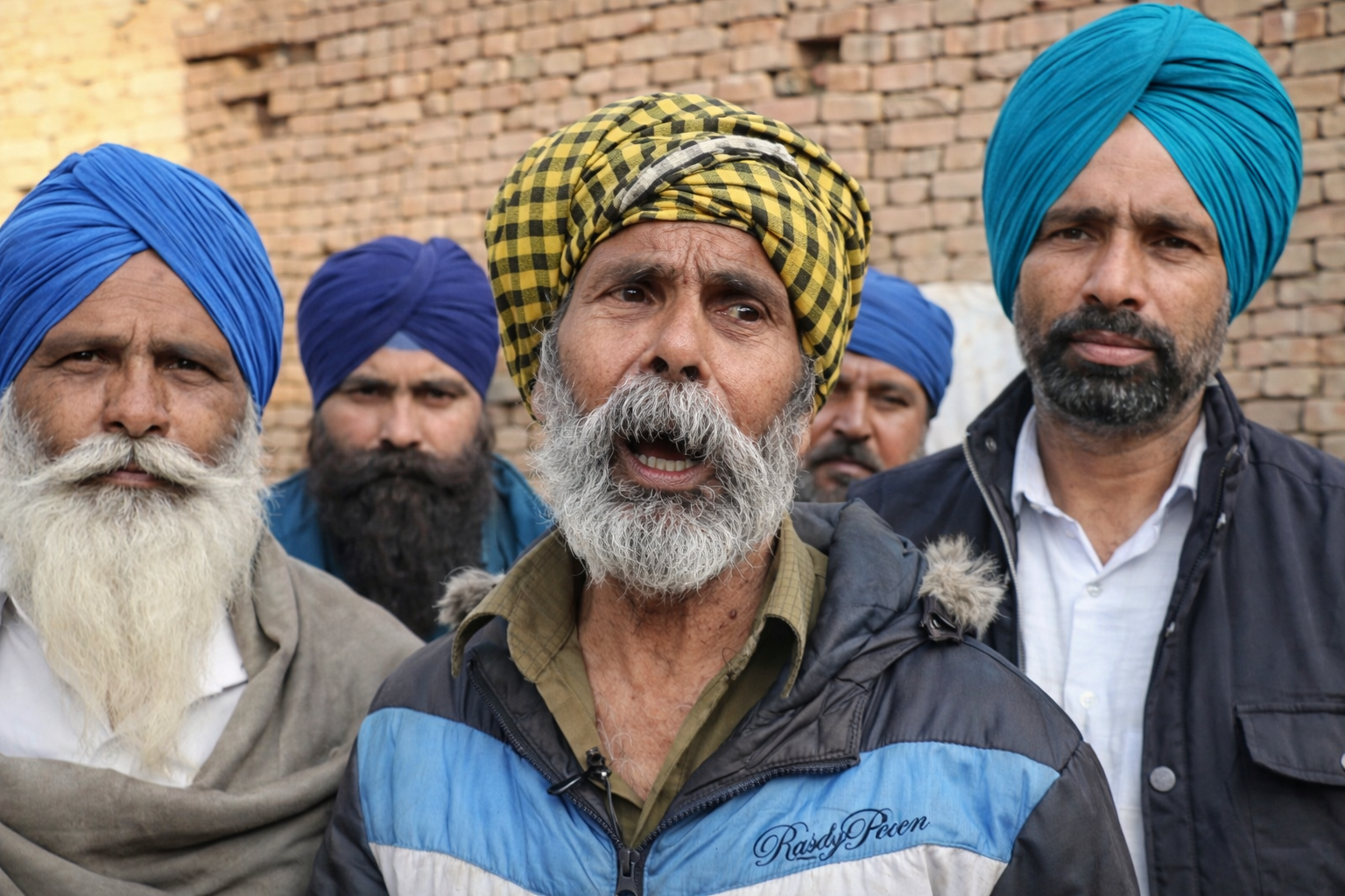 ਬਰਨਾਲਾ ਦੇ ਪਿੰਡ ਢਿਲਵਾਂ ਵਿੱਚ ਘਰ ’ਤੇ ਕਬਜ਼ੇ ਦੀ ਕੋਸ਼ਿਸ਼, ਹਥਿਆਰਬੰਦ ਹਮਲਾ; ਔਰਤ ਸਮੇਤ ਦੋ ਜ਼ਖ਼ਮੀ